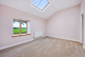 Photo 40- click for photo gallery